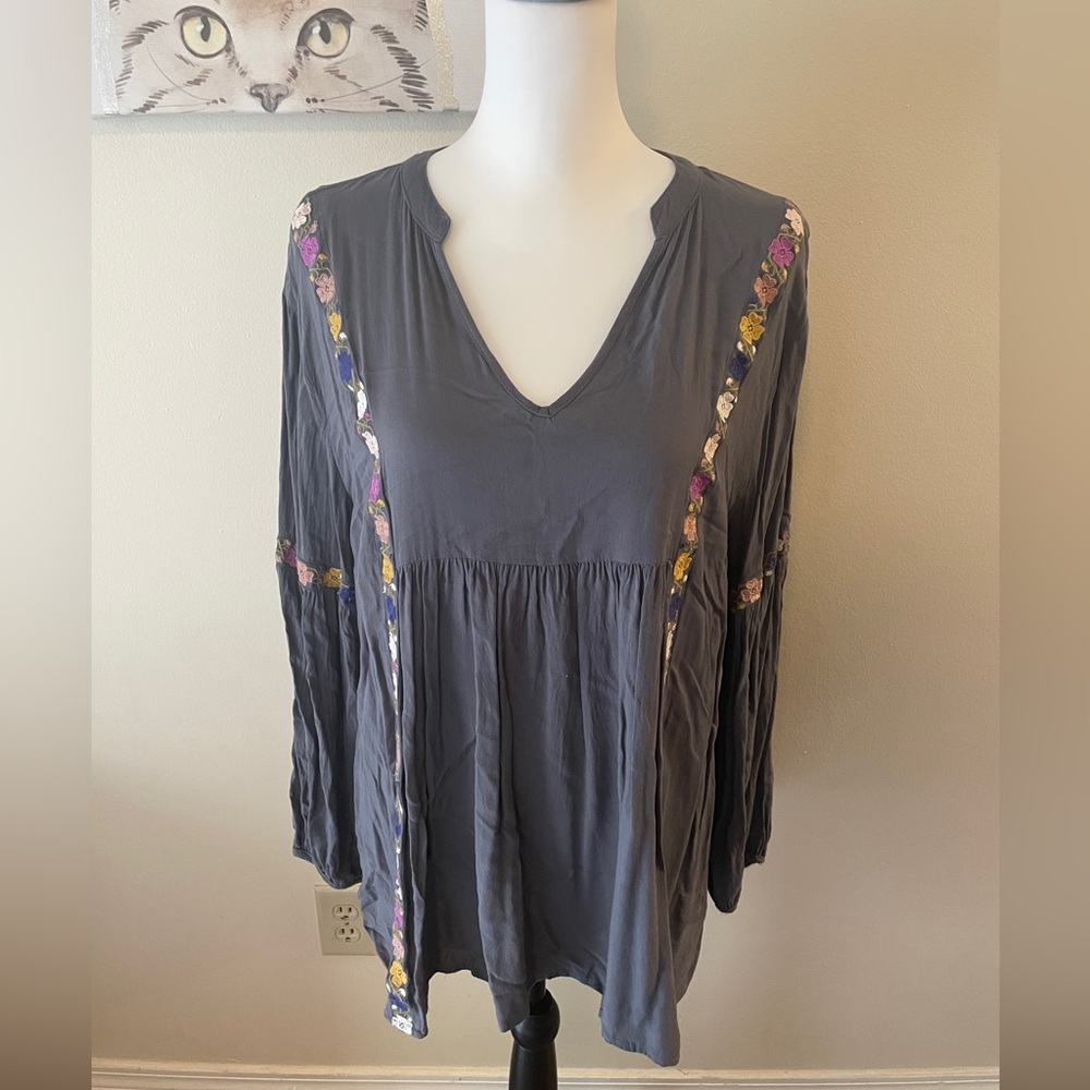EUC: Women’s Oversized Top Long Sleeve